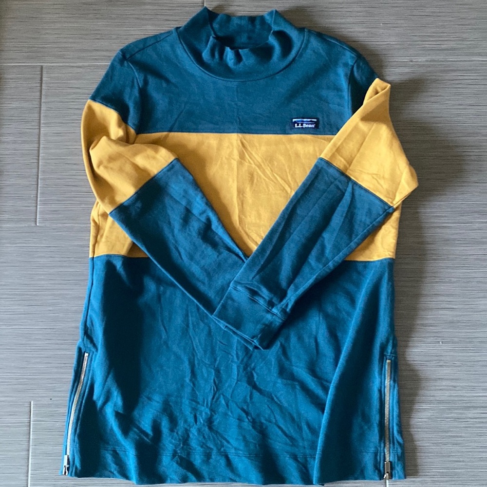 L.L. Bean Teal and Mustard Colorblock Mock Neck Sweatshirt
